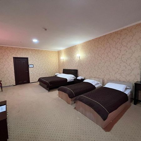 Golden Palace Aktau  Eksteriør bilde