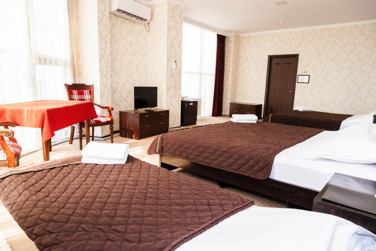 Golden Palace Aktau  Eksteriør bilde